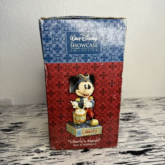 Disney Traditions #4004047 Mickey Mouse "Liberty's March” Jim Shore Figurine - Picture 15 of 16